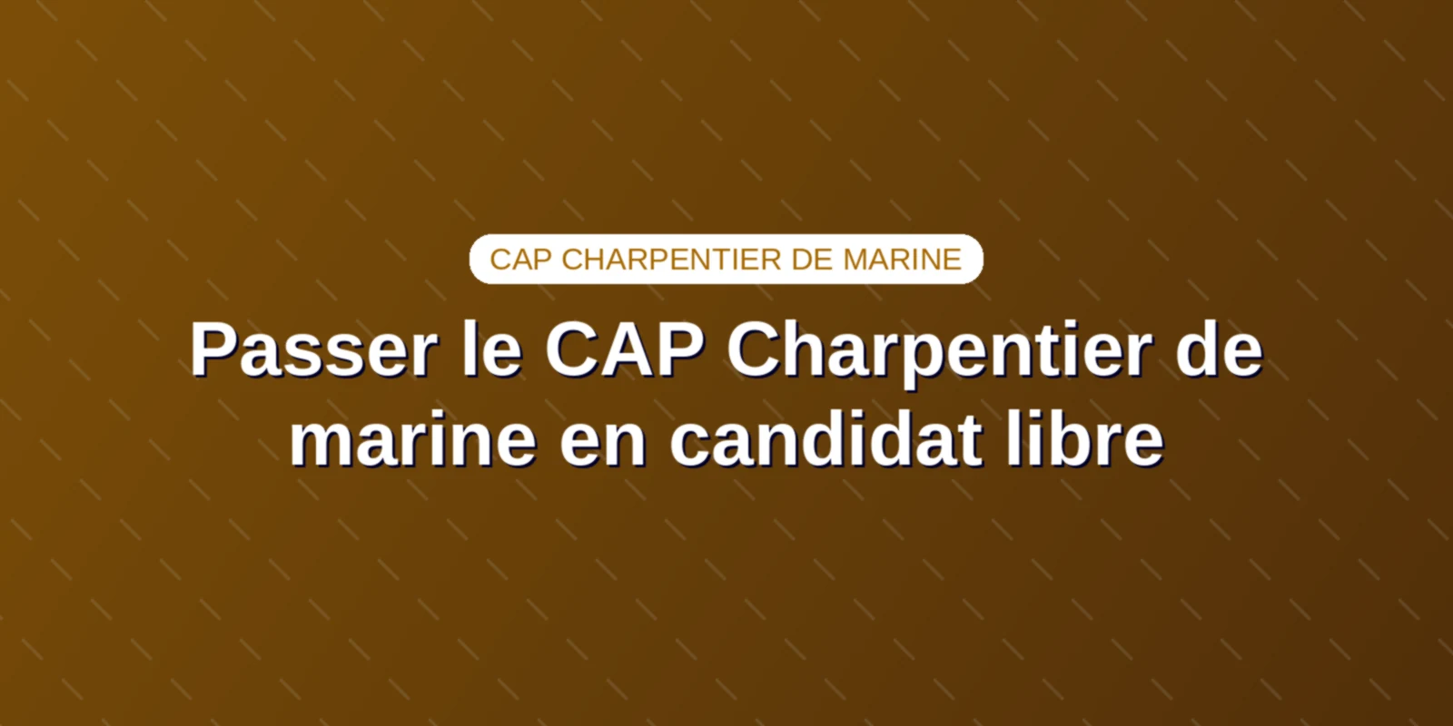Candidat libre en atelier s'entraînant au tracé d'épure navale pour le CAP Charpentier de marine